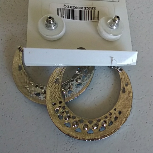 Light Blue Earrings - Picture 6 of 7